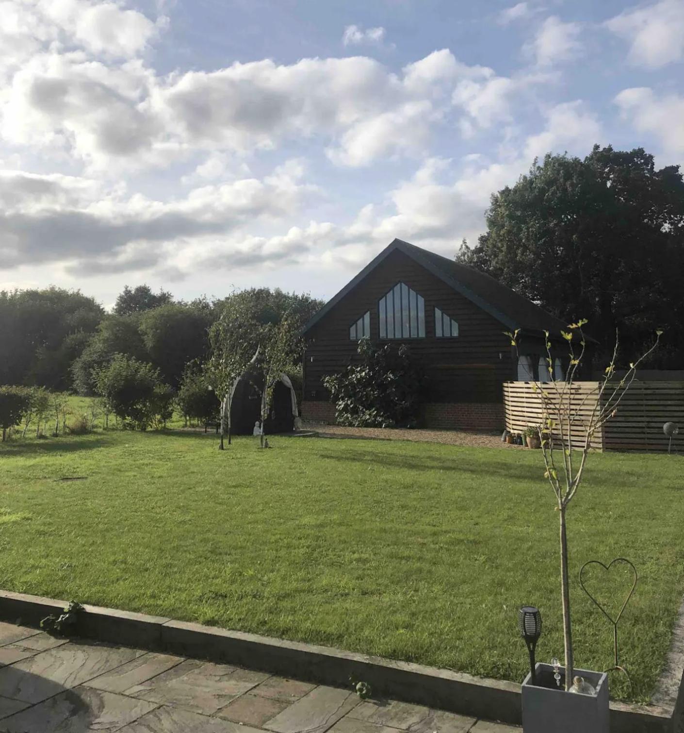 Willow Barn Luxury Countryside Accommodation In Bury St Edmunds Bury St. Edmunds المظهر الخارجي الصورة